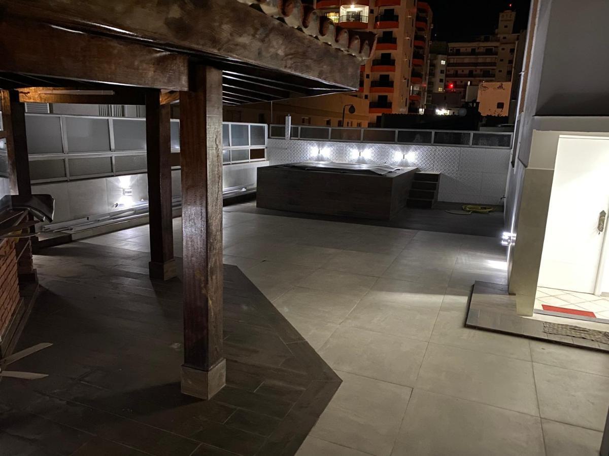 Cobertura Guaruja Apto Com Jacuzzi E Churrasqueira Экстерьер фото